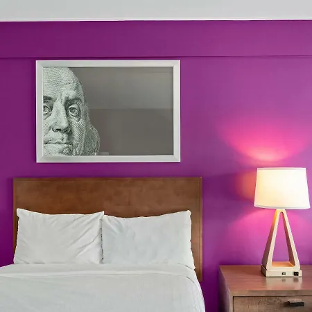 Americana Hotel-2